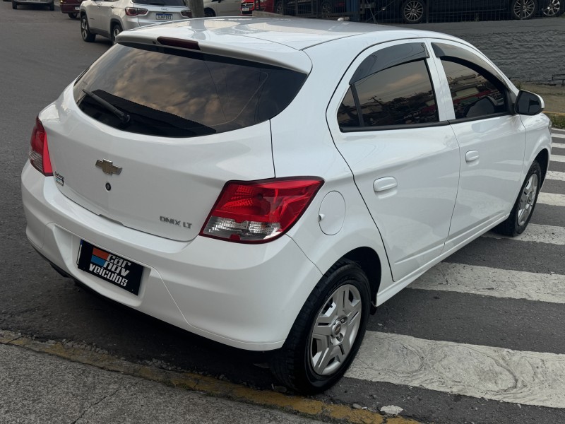 ONIX 1.0 LT PLUS 8V FLEX 4P MANUAL - 2014 - CAXIAS DO SUL