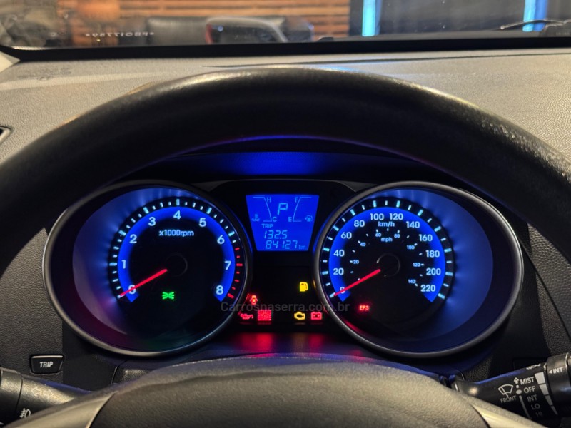 IX35 2.0 MPFI GLS 4X2 16V GASOLINA 4P AUTOMÁTICO - 2015 - FARROUPILHA