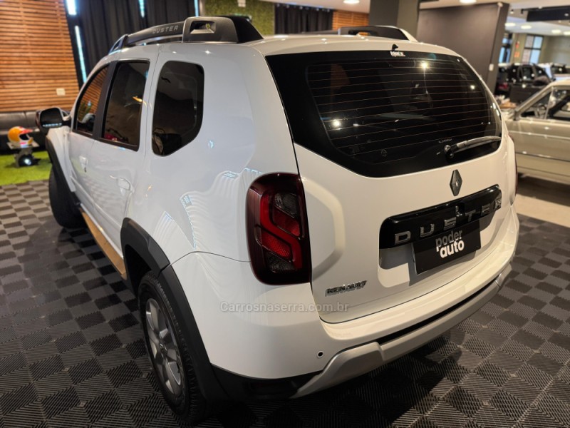 DUSTER 1.6 DYNAMIQUE 4X2 16V FLEX 4P AUTOMÁTICO - 2018 - FARROUPILHA