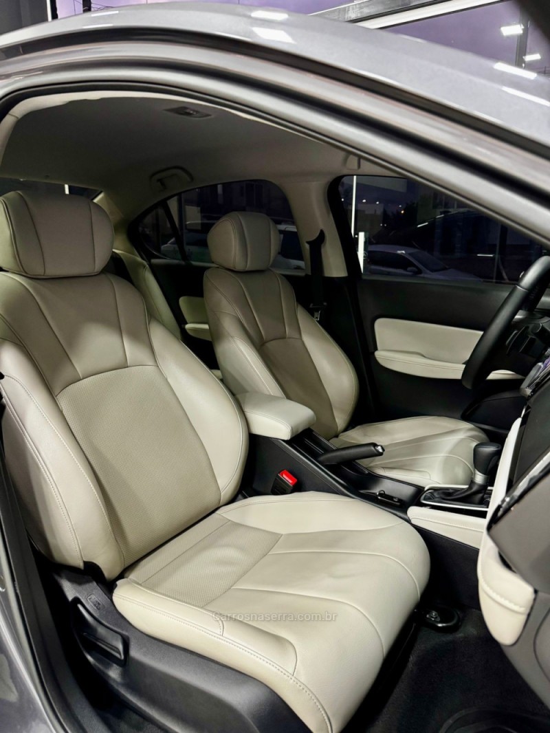 CITY 1.5 SEDAN TOURING 16V FLEX 4P AUTOMÁTICO - 2023 - CAXIAS DO SUL