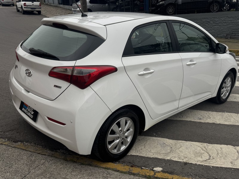 HB20 1.0 COMFORT PLUS 12V FLEX 4P MANUAL - 2015 - CAXIAS DO SUL