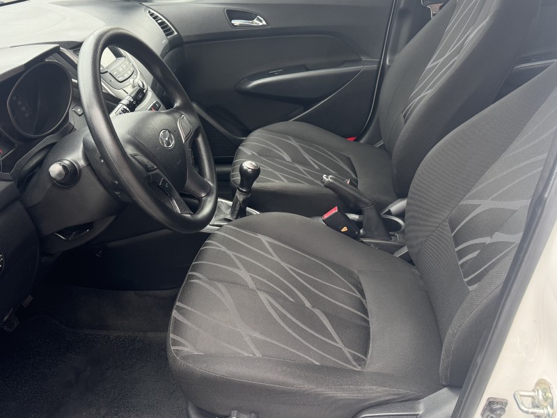 HB20 1.0 COMFORT PLUS 12V FLEX 4P MANUAL - 2015 - CAXIAS DO SUL