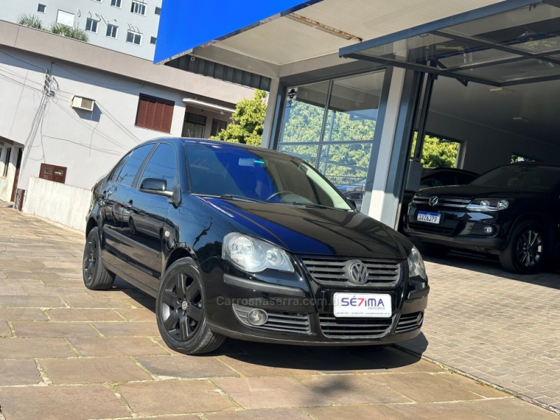 POLO SEDAN 1.6 MI 8V FLEX 4P MANUAL - 2007 - GUAPORé