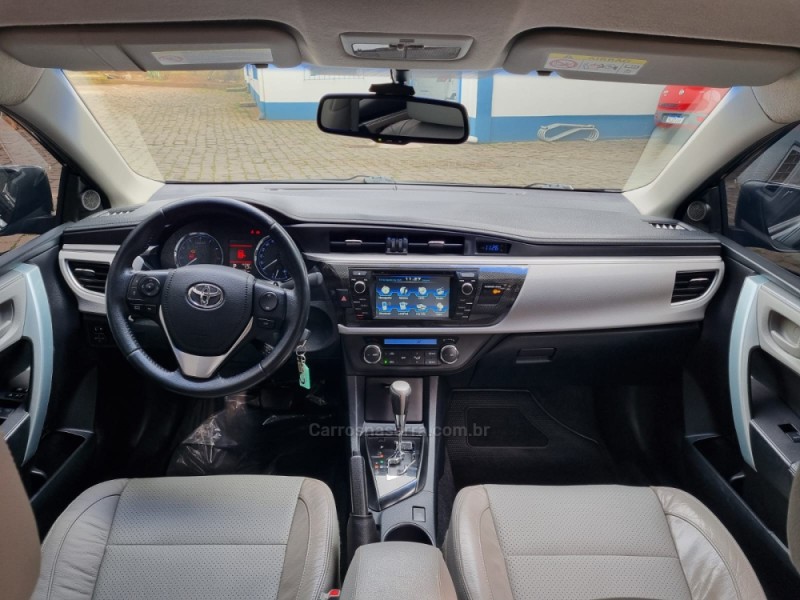 COROLLA 2.0 XEI 16V FLEX 4P AUTOMÁTICO - 2015 - VACARIA