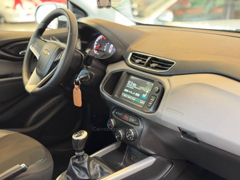 ONIX 1.0 LT 12V FLEX 4P MANUAL - 2019 - ESTâNCIA VELHA