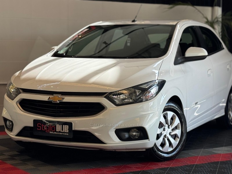 ONIX 1.0 LT 12V FLEX 4P MANUAL - 2019 - ESTâNCIA VELHA