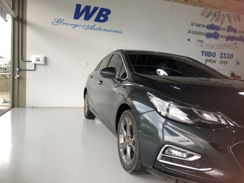 CRUZE 1.4 TURBO LTZ II SPORT HATCH 16V FLEX 4P AUTOMÁTICO - 2017 - VALE REAL