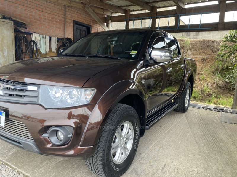 L200 TRITON 3.2 HPE 4X4 CD 16V TURBO INTERCOOLER DIESEL 4P AUTOMÁTICO - 2015 - CAXIAS DO SUL