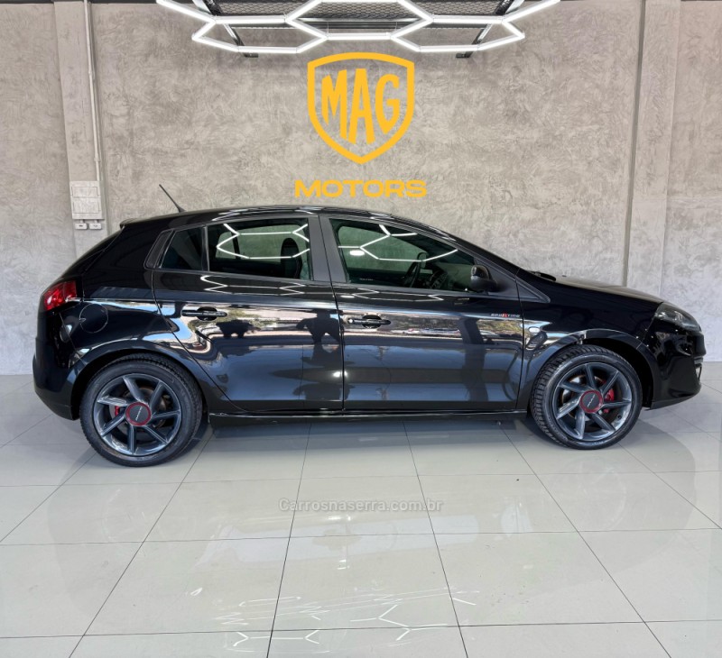 BRAVO 1.8 SPORTING 16V FLEX 4P MANUAL - 2016 - CAXIAS DO SUL