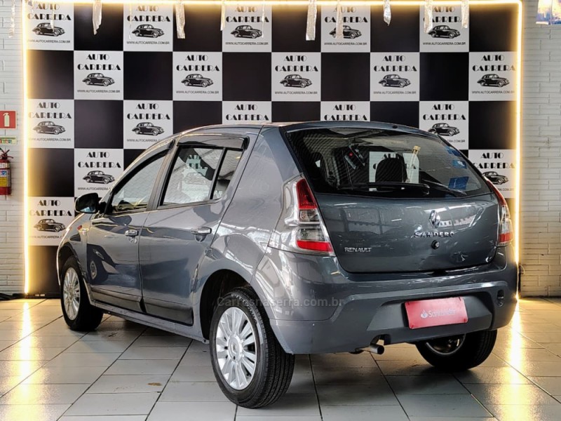 SANDERO 1.6 PRIVILÉGE 8V FLEX 4P MANUAL - 2013 - NOVO HAMBURGO