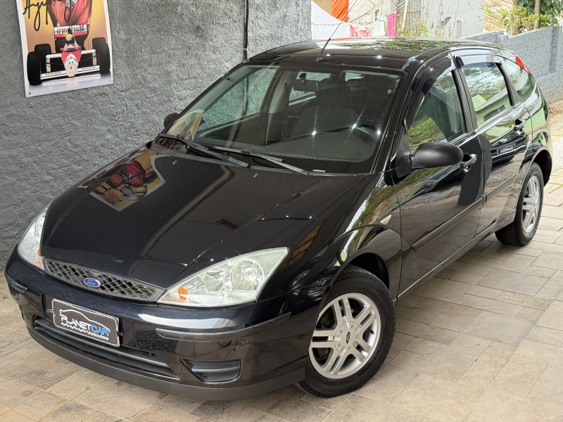 FOCUS 1.6 GL 8V FLEX 4P MANUAL - 2009 - FARROUPILHA