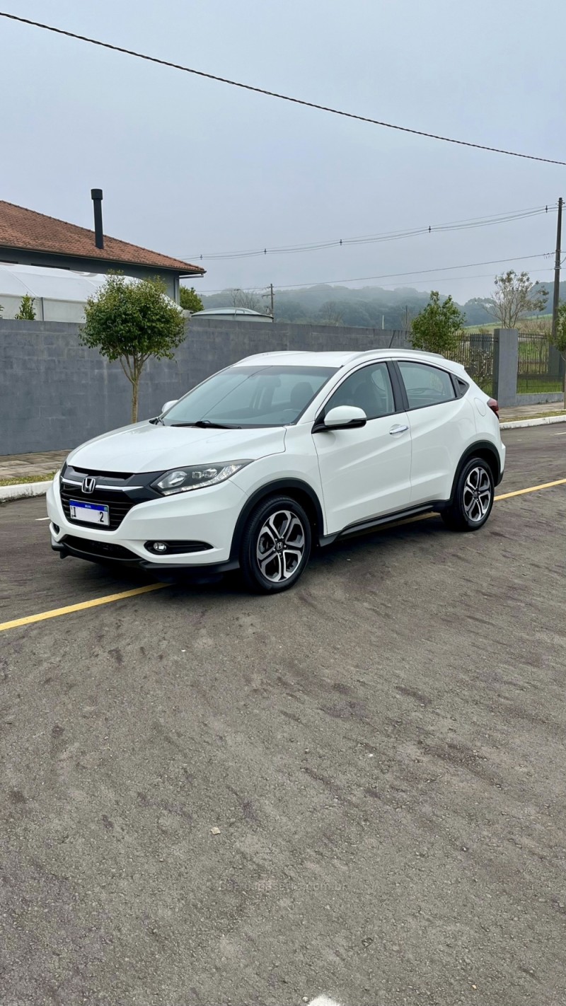 HR-V 1.8 16V FLEX TOURING 4P AUTOMÁTICO - 2018 - CARLOS BARBOSA