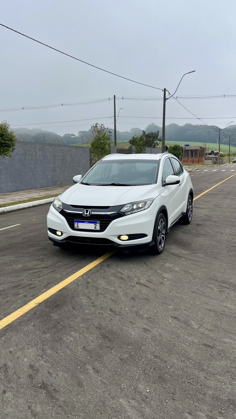 HR-V 1.8 16V FLEX TOURING 4P AUTOMÁTICO - 2018 - CARLOS BARBOSA