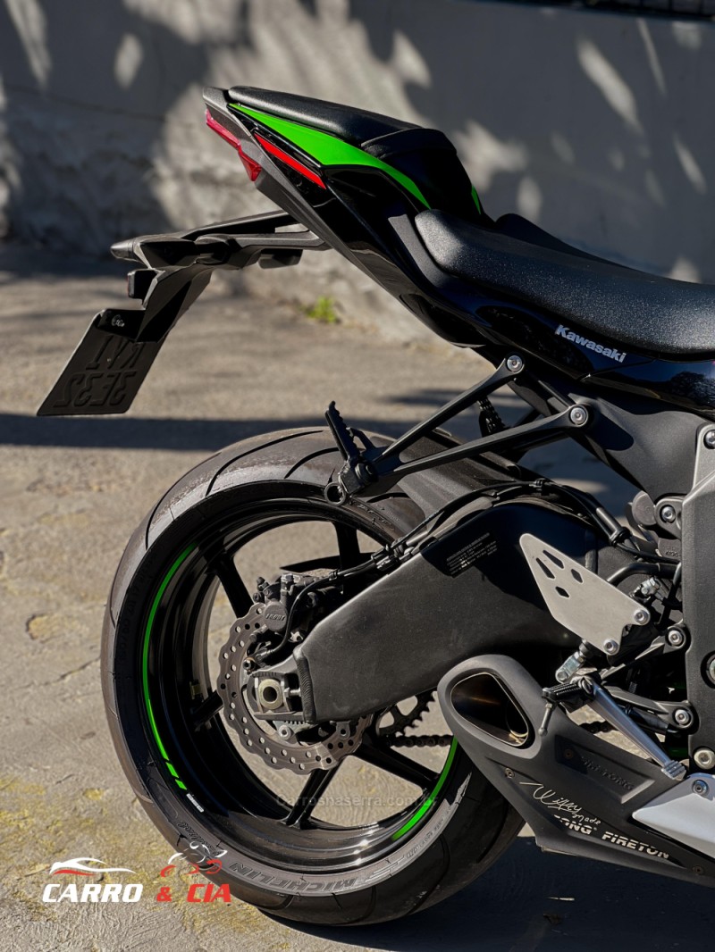 NINJA ZX-6R 636  - 2023 - SANTA CRUZ DO SUL