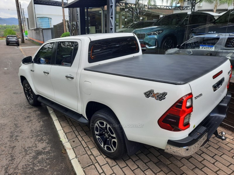 HILUX 2.8 SRX 4X4 CD 16V DIESEL 4P AUTOMÁTICO - 2022 - DOIS IRMãOS