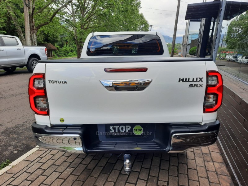 HILUX 2.8 SRX 4X4 CD 16V DIESEL 4P AUTOMÁTICO - 2022 - DOIS IRMãOS