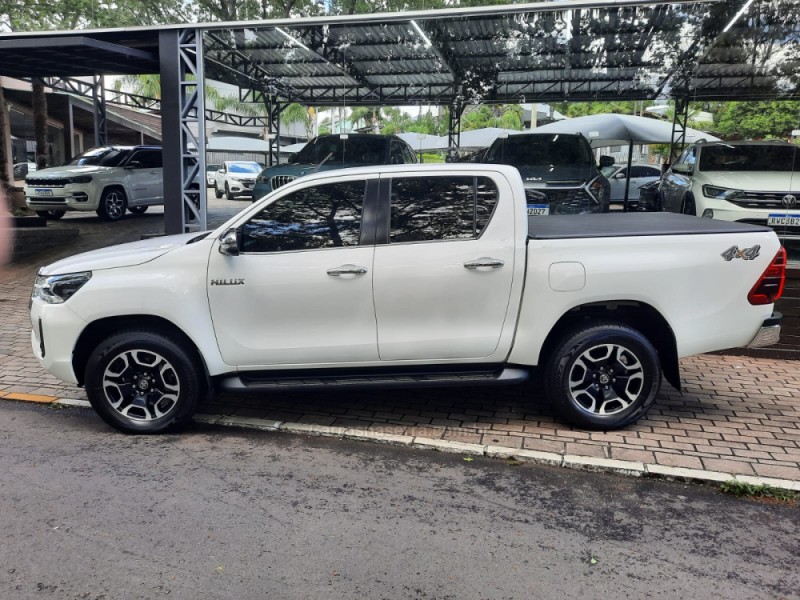 HILUX 2.8 SRX 4X4 CD 16V DIESEL 4P AUTOMÁTICO - 2022 - DOIS IRMãOS