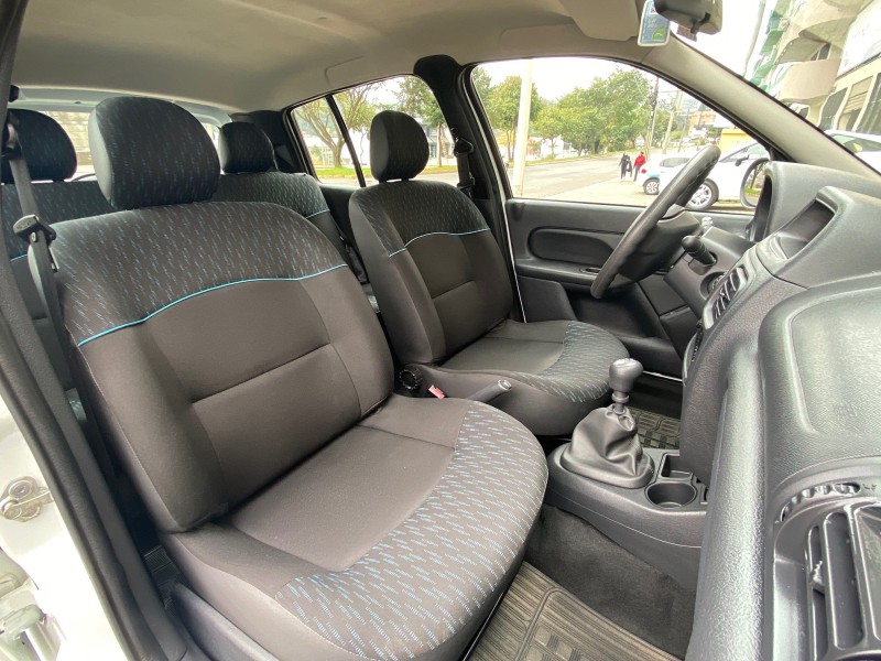 CLIO 1.0 EXPRESSION 16V FLEX 4P MANUAL - 2016 - CAXIAS DO SUL