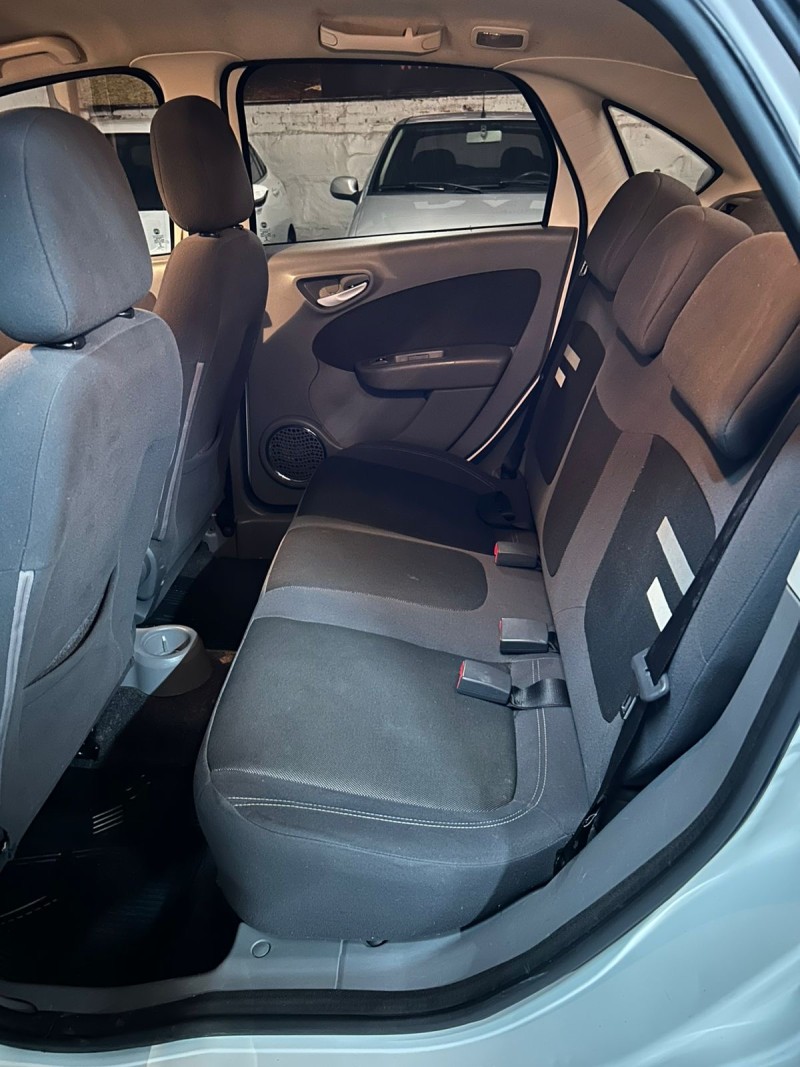 GRAND SIENA 1.6 MPI ESSENCE 16V FLEX 4P AUTOMATIZADO - 2015 - CAXIAS DO SUL