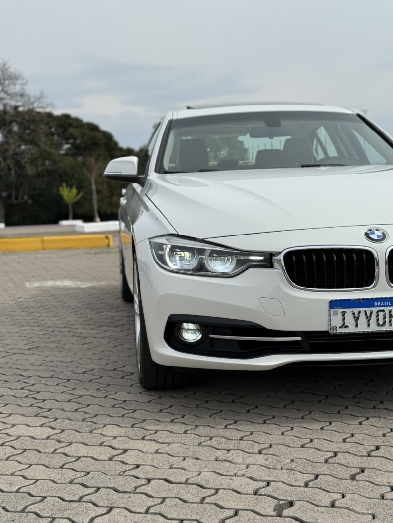 320I 2.0 16V TURBO ACTIVE FLEX 4P AUTOMÁTICO - 2017 - FARROUPILHA