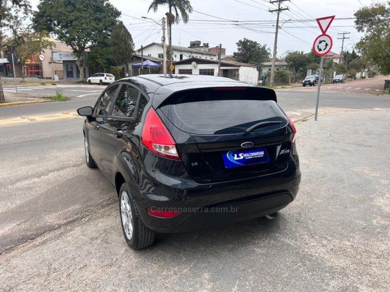 FIESTA 1.6 SE HATCH 16V FLEX 4P AUTOMÁTICO - 2014 - VENâNCIO AIRES