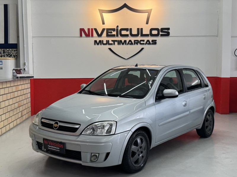 corsa 1.4 mpfi premium 8v flex 4p manual 2009 caxias do sul