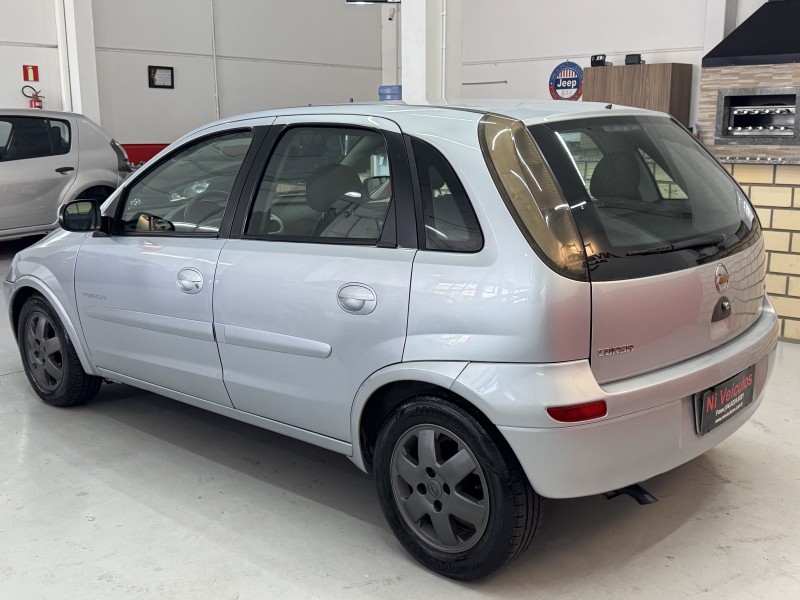CORSA 1.4 MPFI PREMIUM 8V FLEX 4P MANUAL - 2009 - CAXIAS DO SUL