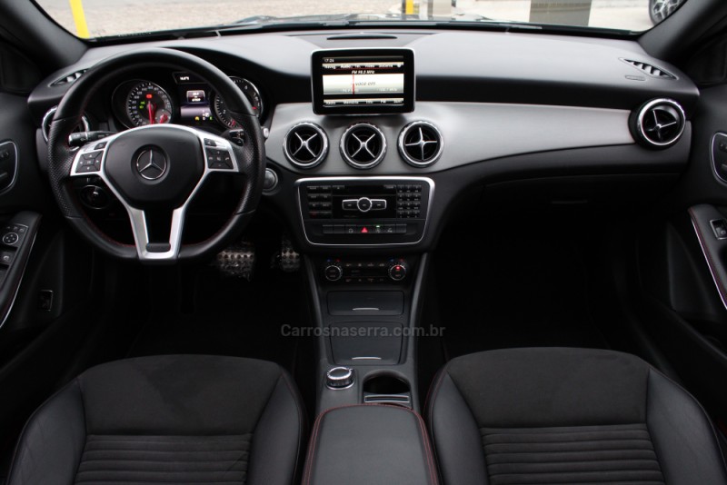 GLA 250 2.0 16V TURBO GASOLINA SPORT 4P AUTOMÁTICO - 2015 - CAXIAS DO SUL