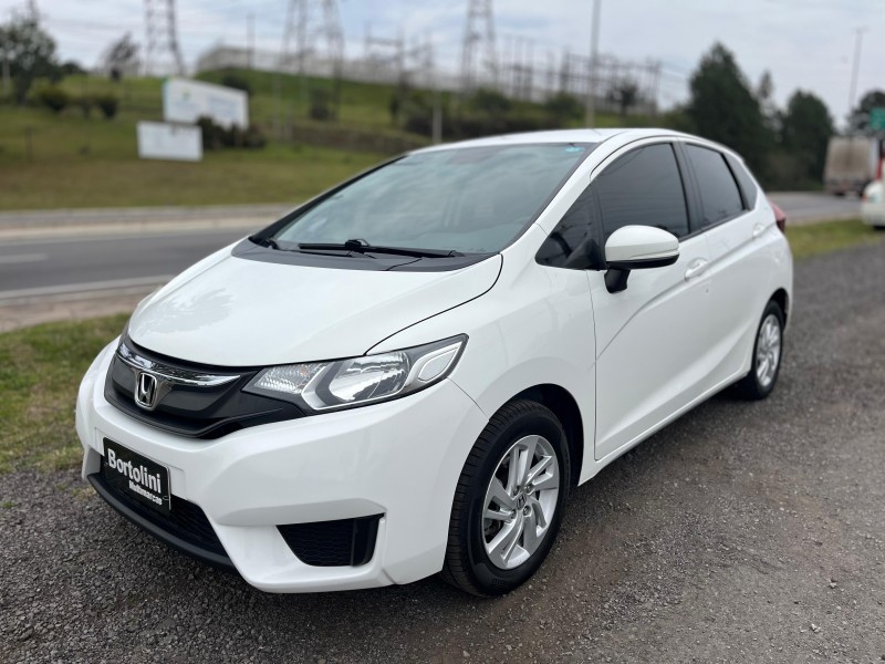 FIT 1.5 LX 16V FLEX 4P MANUAL - 2015 - FARROUPILHA
