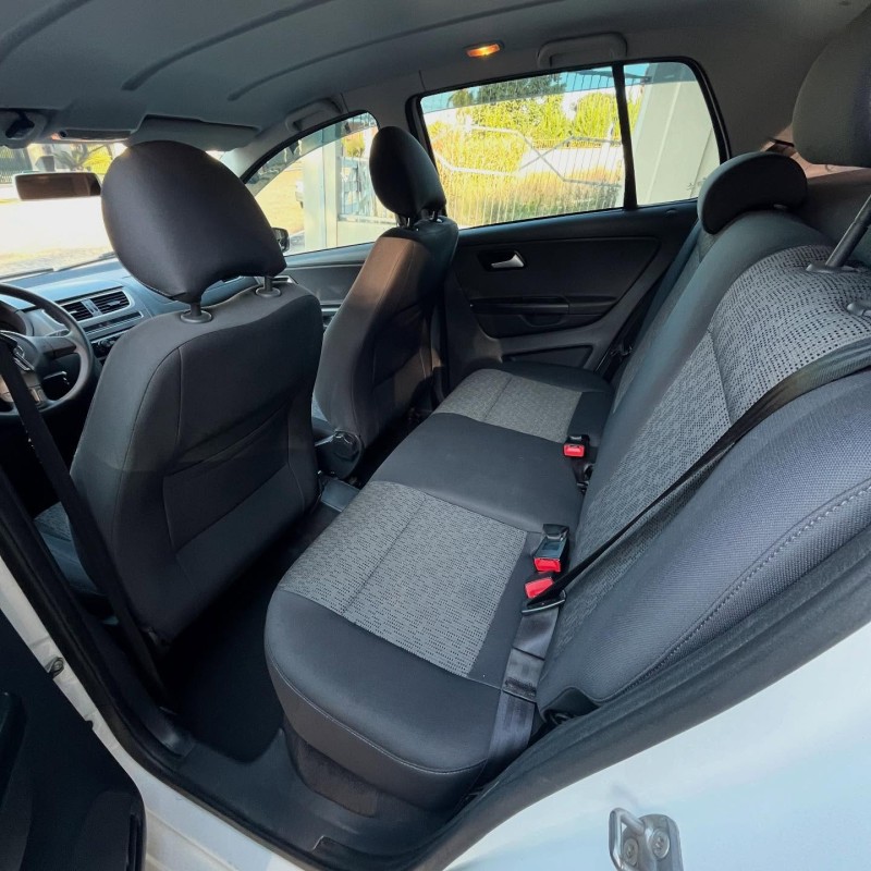 FOX 1.0 MI 8V FLEX 4P MANUAL - 2014 - NOVA PETRóPOLIS