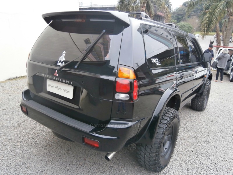 PAJERO SPORT 3.0 SE 4X4 V6 24V GASOLINA 4P AUTOMÁTICO - 2003 - FARROUPILHA