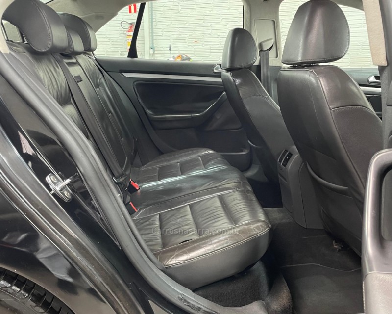 JETTA 2.5 I 20V 170CV GASOLINA 4P TIPTRONIC - 2009 - VACARIA