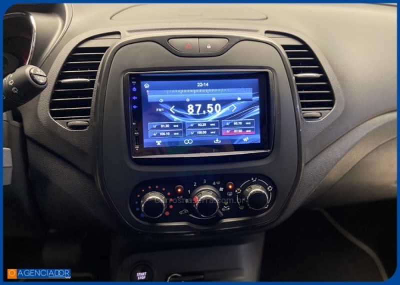 CAPTUR 1.6 LIFE 16V FLEX 4P AUTOMÁTICO - 2019 - SANTA CRUZ DO SUL