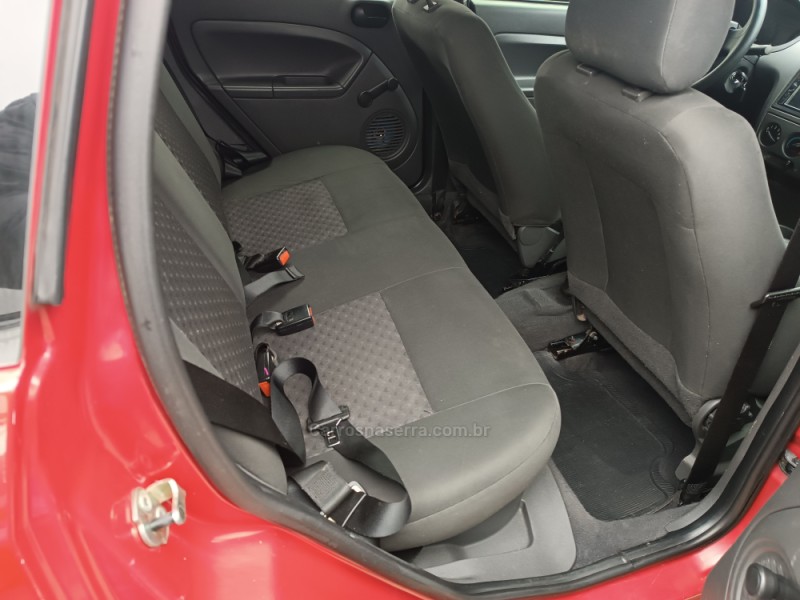 FIESTA 1.0 MPI HATCH 8V FLEX 4P MANUAL - 2005 - CAXIAS DO SUL