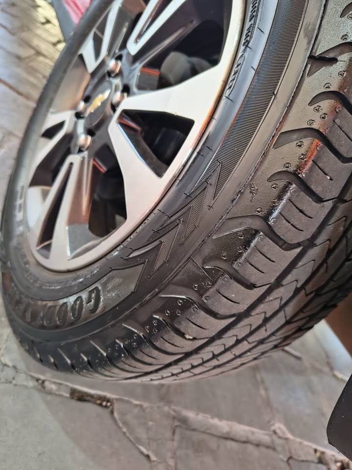 ONIX 1.4 MPFI LTZ 8V FLEX 4P MANUAL - 2015 - CAXIAS DO SUL