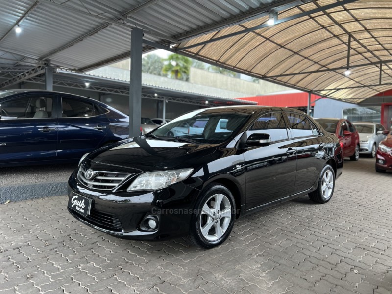 corolla 2.0 xei 16v flex 4p automatico 2014 bom principio