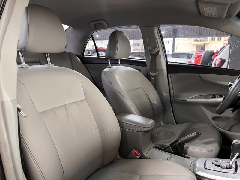 COROLLA 2.0 XEI 16V FLEX 4P AUTOMÁTICO - 2014 - BOM PRINCíPIO
