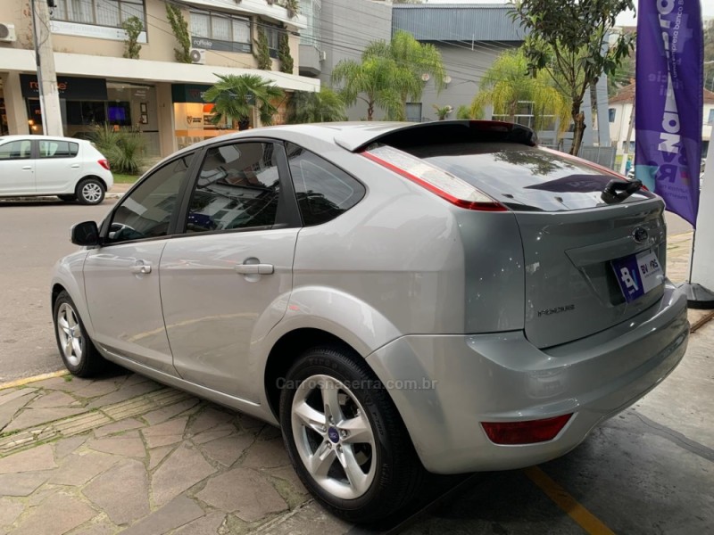FOCUS 1.6 GLX 8V FLEX 4P MANUAL - 2012 - BENTO GONçALVES