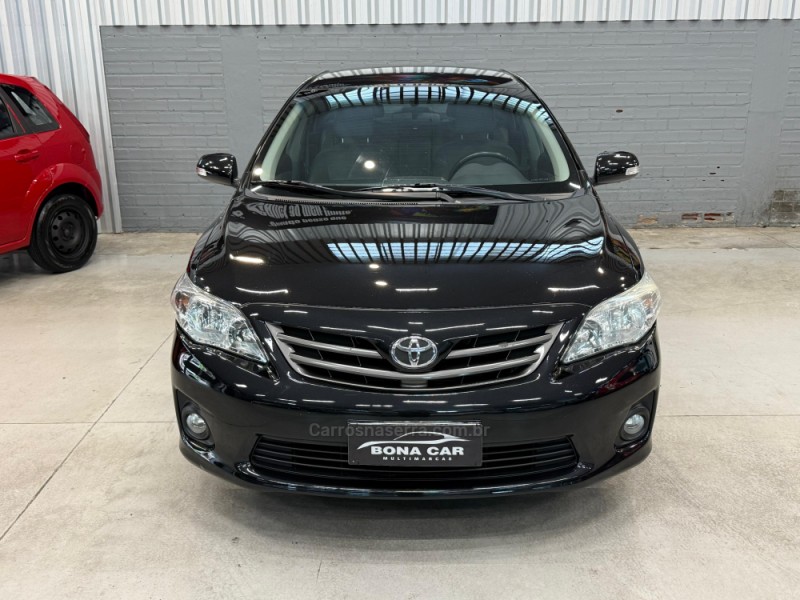 COROLLA 2.0 XEI 16V FLEX 4P AUTOMÁTICO - 2014 - CAXIAS DO SUL