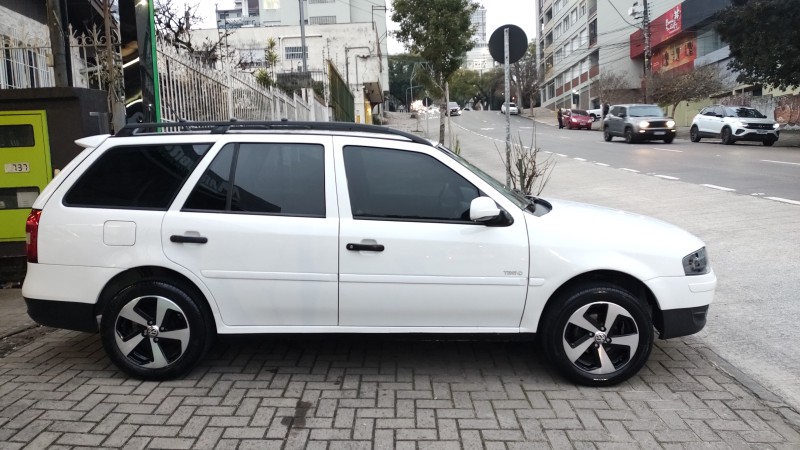 PARATI 1.6 MI PLUS 8V FLEX 4P MANUAL G.IV - 2010 - CAXIAS DO SUL