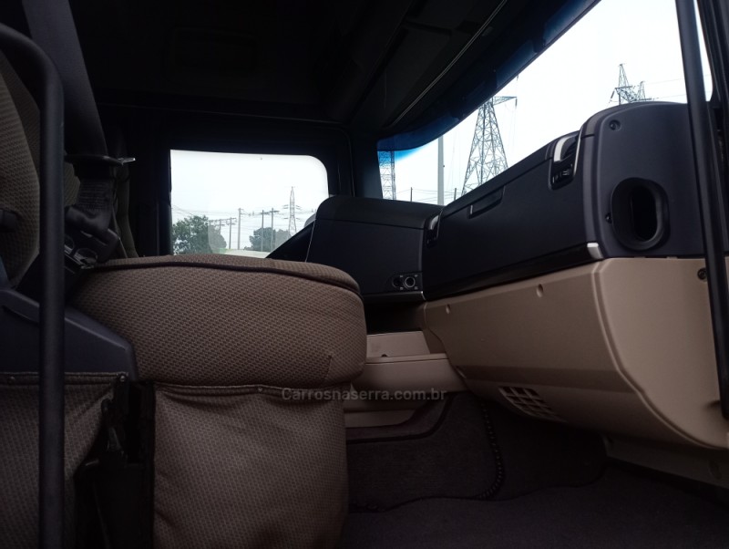 R-440 A 6X2 HIGHLINE - 2013 - FARROUPILHA
