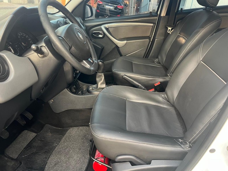 DUSTER 1.6 DYNAMIQUE 4X2 16V FLEX 4P MANUAL - 2013 - CAXIAS DO SUL
