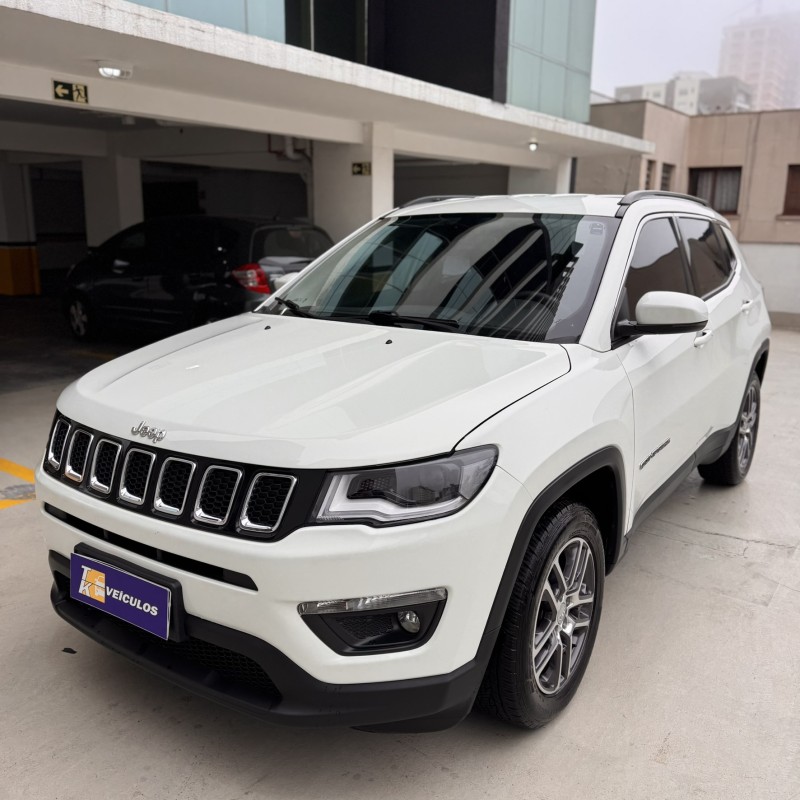 COMPASS 2.0 SPORT 4X2 16V GASOLINA 4P AUTOMÁTICO