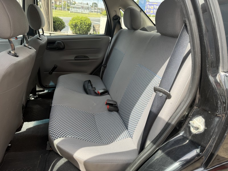CORSA 1.0 MPFI CLASSIC SEDAN LIFE 8V FLEX 4P MANUAL - 2010 - FARROUPILHA