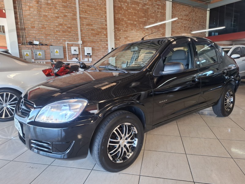 PRISMA 1.4 MPFI MAXX 8V FLEX 4P MANUAL