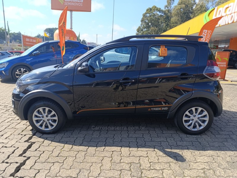MOBI 1.0 TREKKING 8V FLEX 4P MANUAL - 2024 - CAXIAS DO SUL