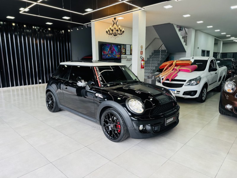 cooper 1.6 s 16v turbo gasolina 2p automatico 2013 dois irmaos