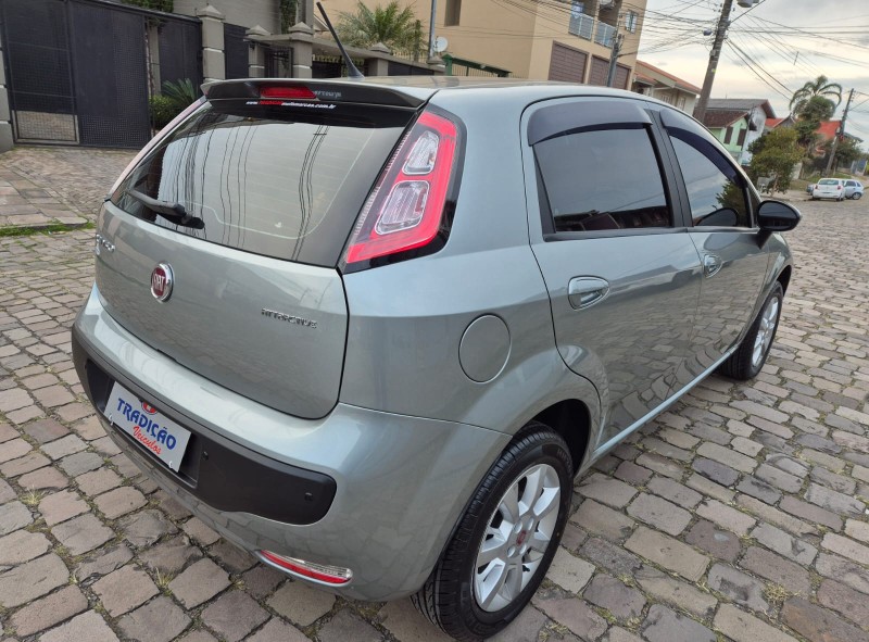 PUNTO 1.4 ATTRACTIVE 8V FLEX 4P MANUAL - 2015 - CAXIAS DO SUL