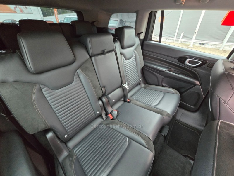 COMMANDER 1.3 LIMITED T270 16V 4X2 TURBO FLEX 4P AUTOMÁTICO - 2025 - CAXIAS DO SUL