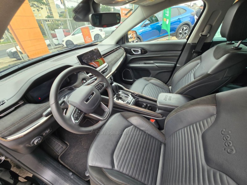 COMMANDER 1.3 LIMITED T270 16V 4X2 TURBO FLEX 4P AUTOMÁTICO - 2025 - CAXIAS DO SUL